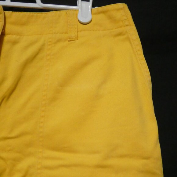 JONES NEW YORK SPORT | size 10 | Yellow Casual Shorts | 100% Cotton - Picture 5 of 16